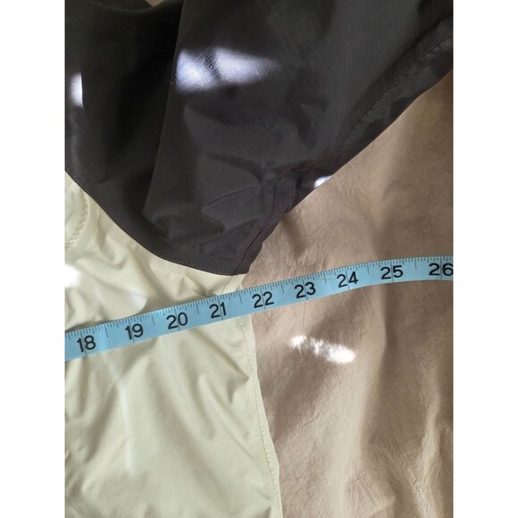 The North Face Womens L Hooded Jacket Insulated Zip Out Liner Toggles Pockets - Picture 6 of 11